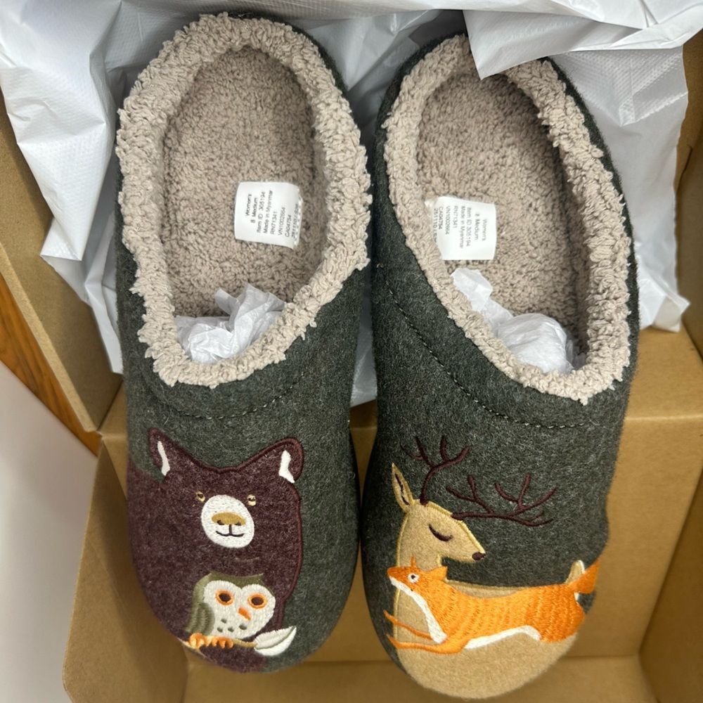 L.L Bean women’s Slippers size 8 - Picture 2 of 5